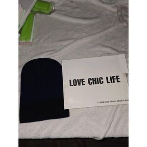 NWT LOVE CHIC LIFE Blue  Dark  Two Tone Knitted Face Opening Warm Winter